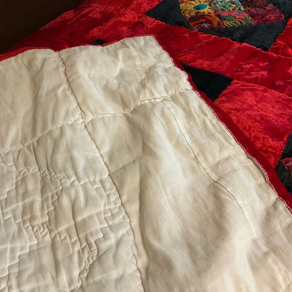 vtg HANDMADE Velvet Quilt Patchwork FLAWED Red Black